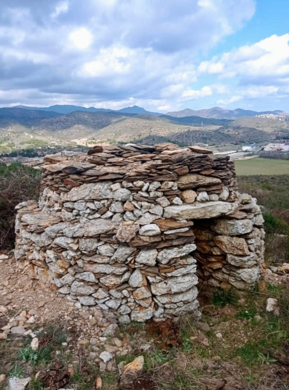 Ruta de la Piedra Seca, Llançà (Costa Brava)